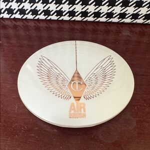 Charlotte Tilbury Airbrush